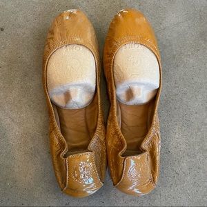 Tory Burch Tan brown ballet flats slip on shoes 9
